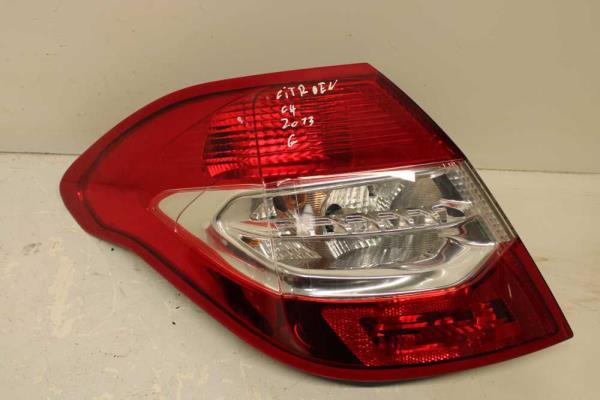 FEU ARRIERE GAUCHE CITROEN C4 11/2010-2015 - Vue 1